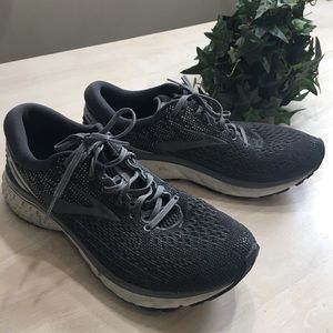 Men’s Brooks GHOST Athletic Running Shoes